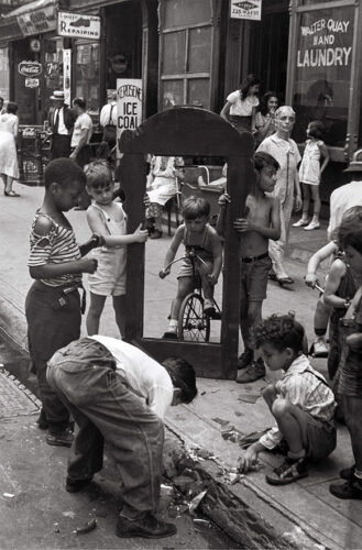 Helen Levitt Children with a Broken Mirror NYC 1940 Photography Print