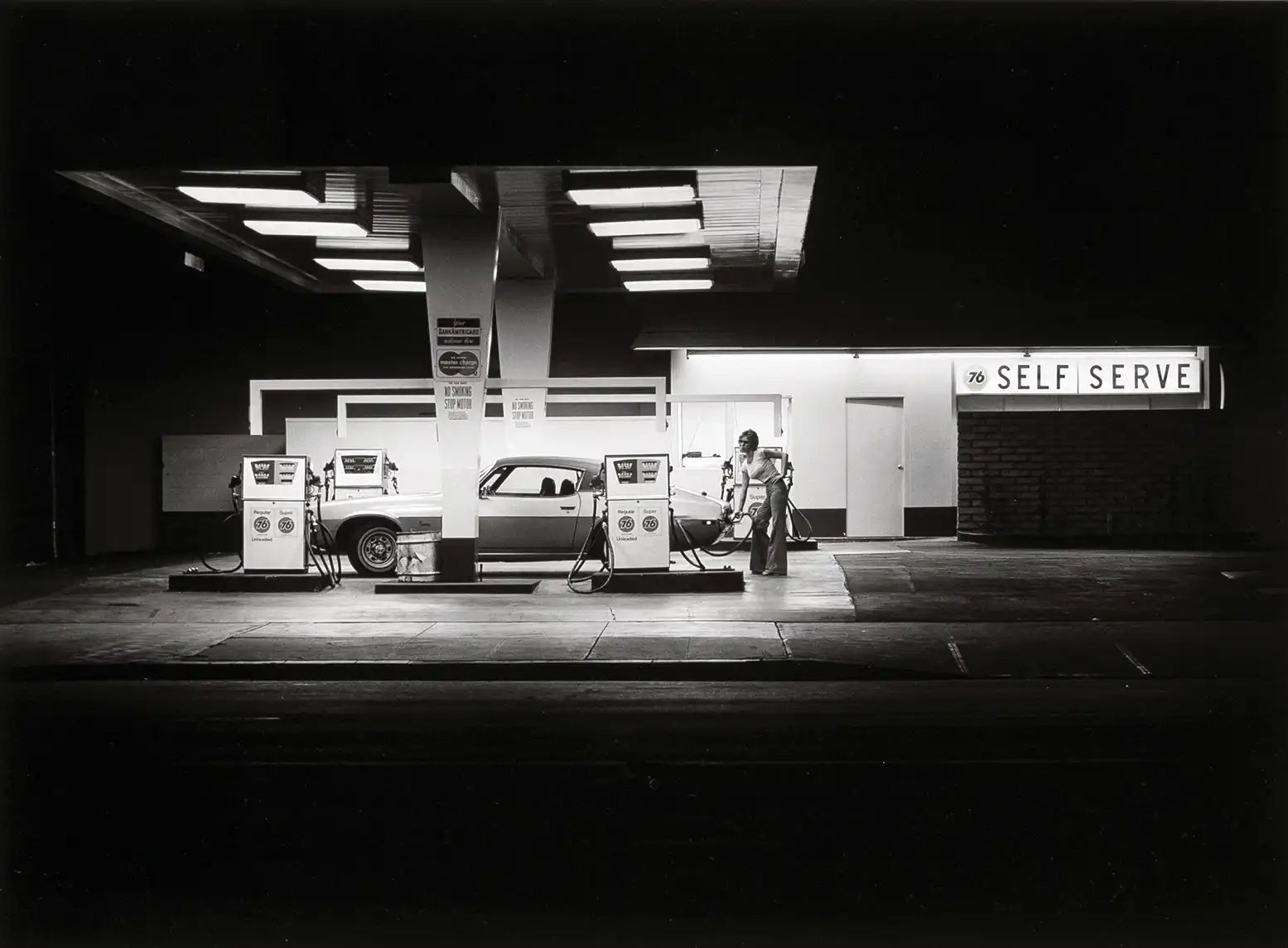 Max Yavno print — Self Service 1978, American street photography black and white street art 1970s print