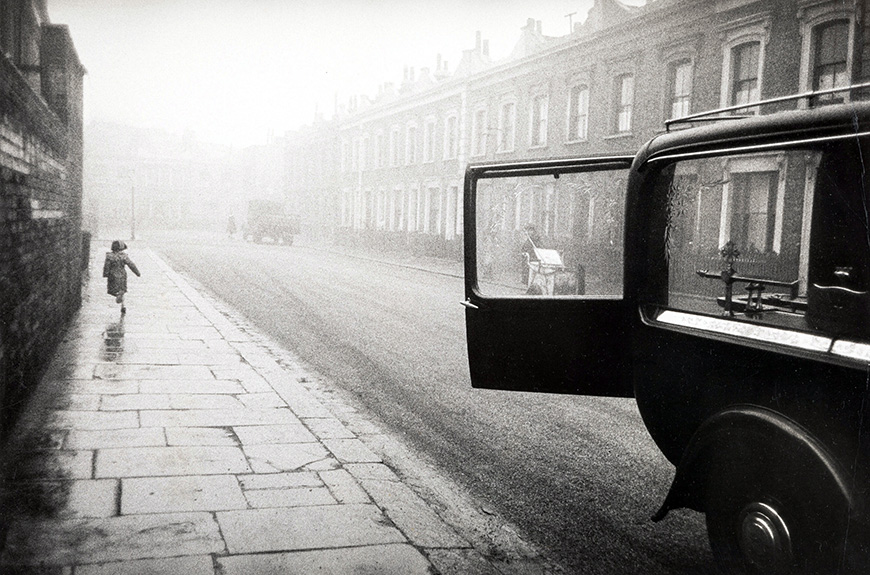 Robert Frank Photography | Vintage Art Poster | London Street Fog Scene