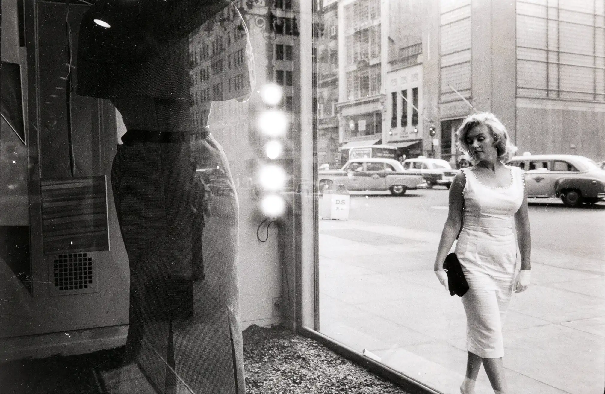 Marilyn Monroe | Celebrity Poster | Vintage NYC Street Photography Art Print