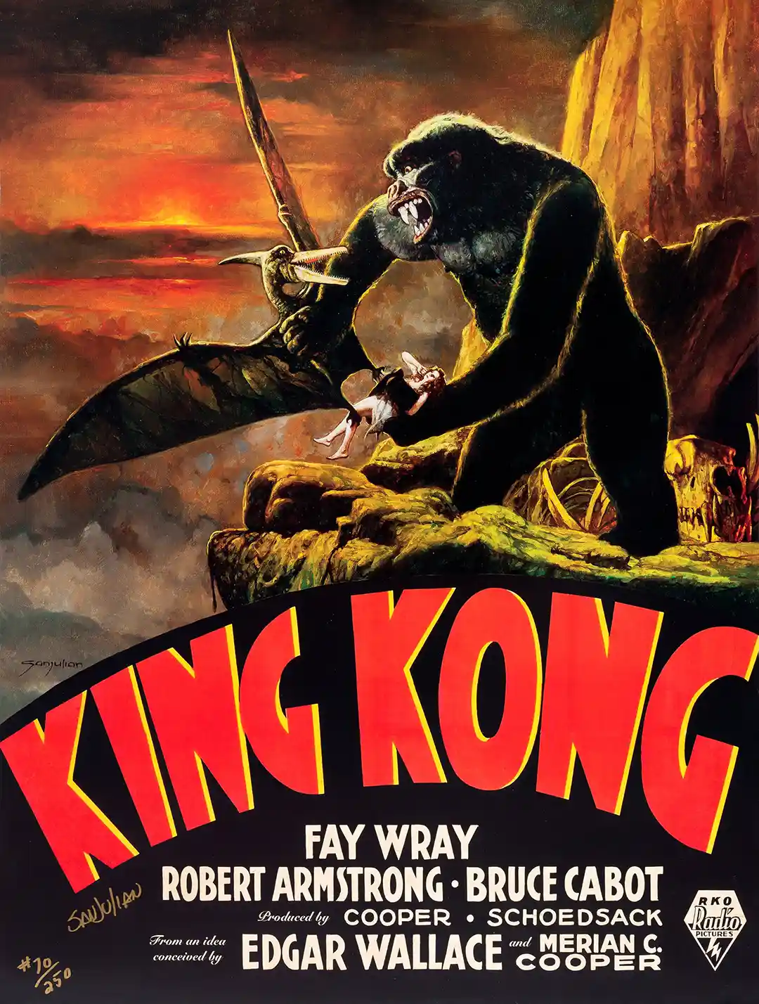 King Kong | Movie Poster | Sanjulian Vintage Battle Wall Art Print