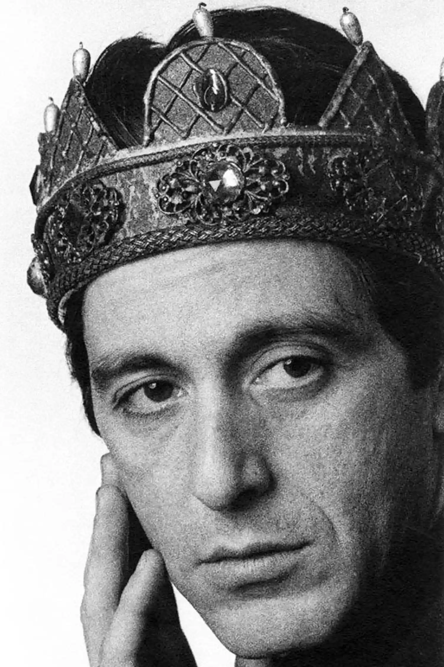 Al Pacino Richard III Poster showing the actor in costume on the 1979 Broadway stage.