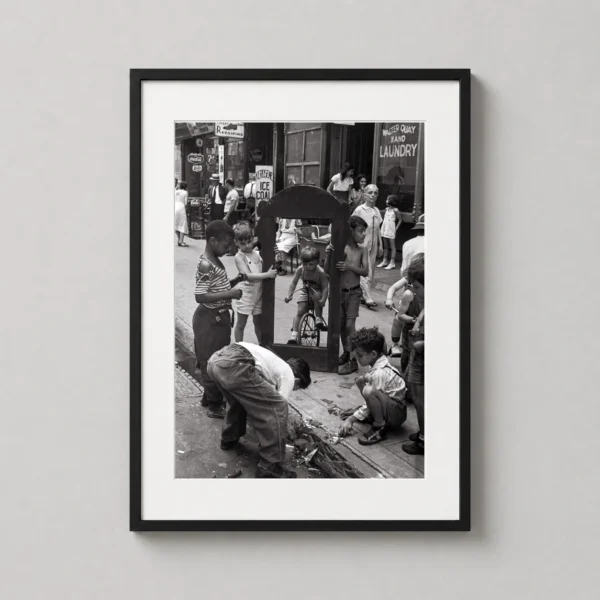 Helen Levitt Children with a Broken Mirror NYC 1940 Photography Print