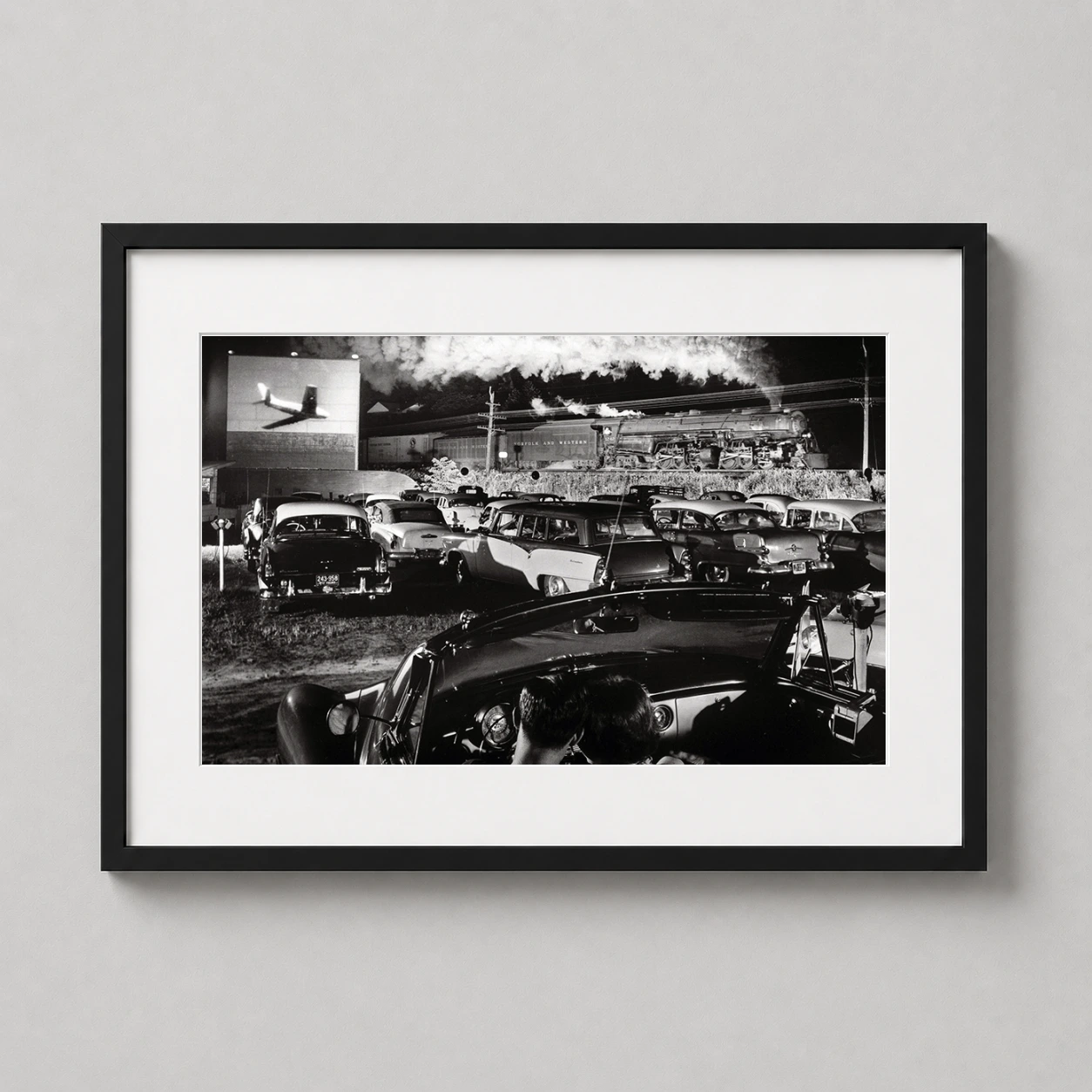 O Winston Link — masterful black and white photograph capturing a Norfolk and Western