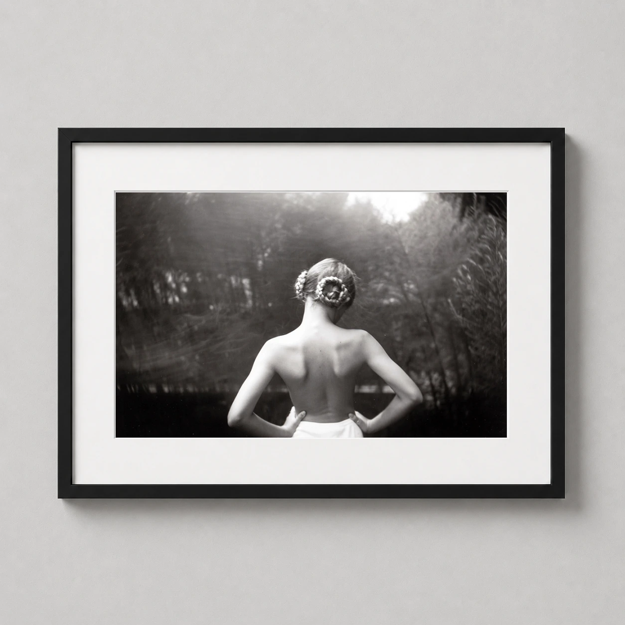 Sally Mann Vinland 1992 — serene black and white photograph of a young girl from behind with