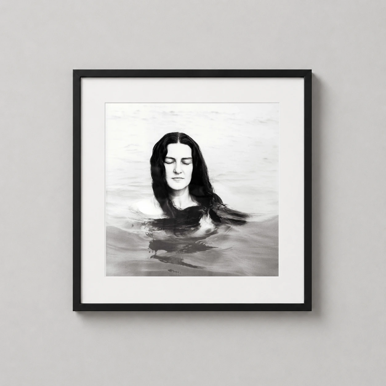 Harry Callahan Eleanor Chicago — meditative black and white photograph of Eleanor submerged in water