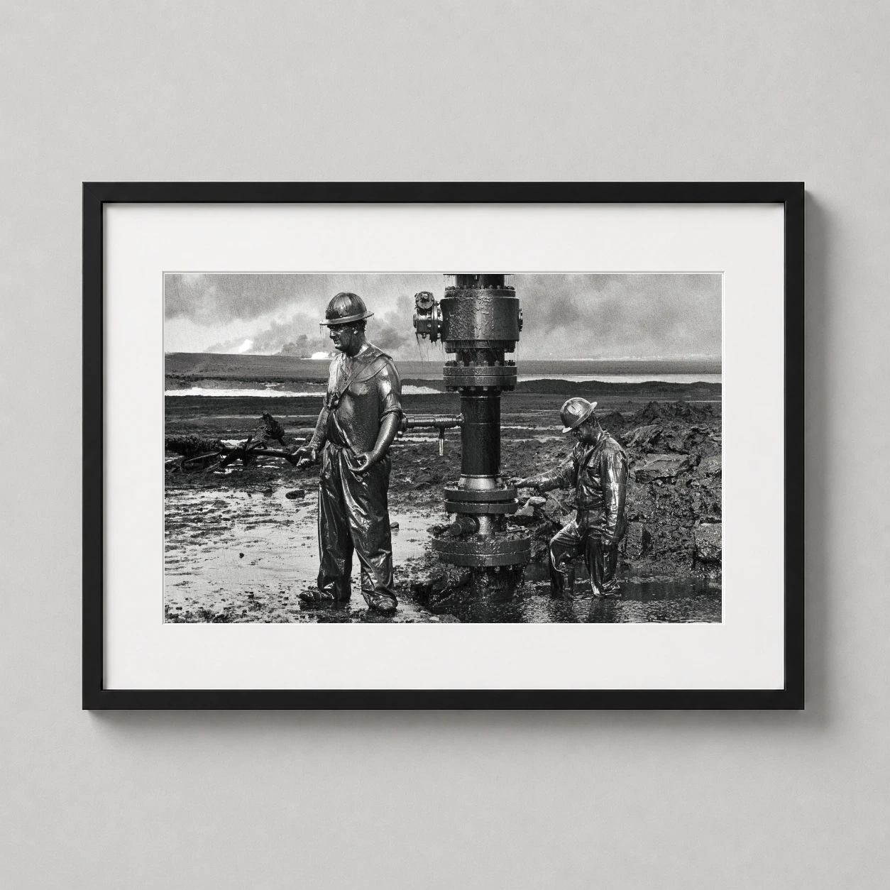 Sebastião Salgado Kuwait Oil — powerful black and white documentary photograph by Sebastião Salgado
