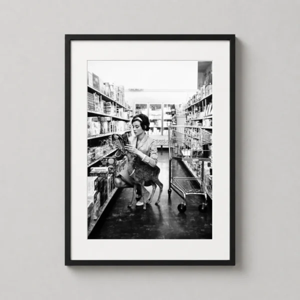 Audrey Hepburn and Pippin at Gelson's Supermarket Photography Print