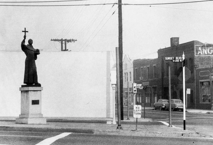 Garry Winogrand poster showing the St. Francis monument on Sunset Boulevard in 1955.