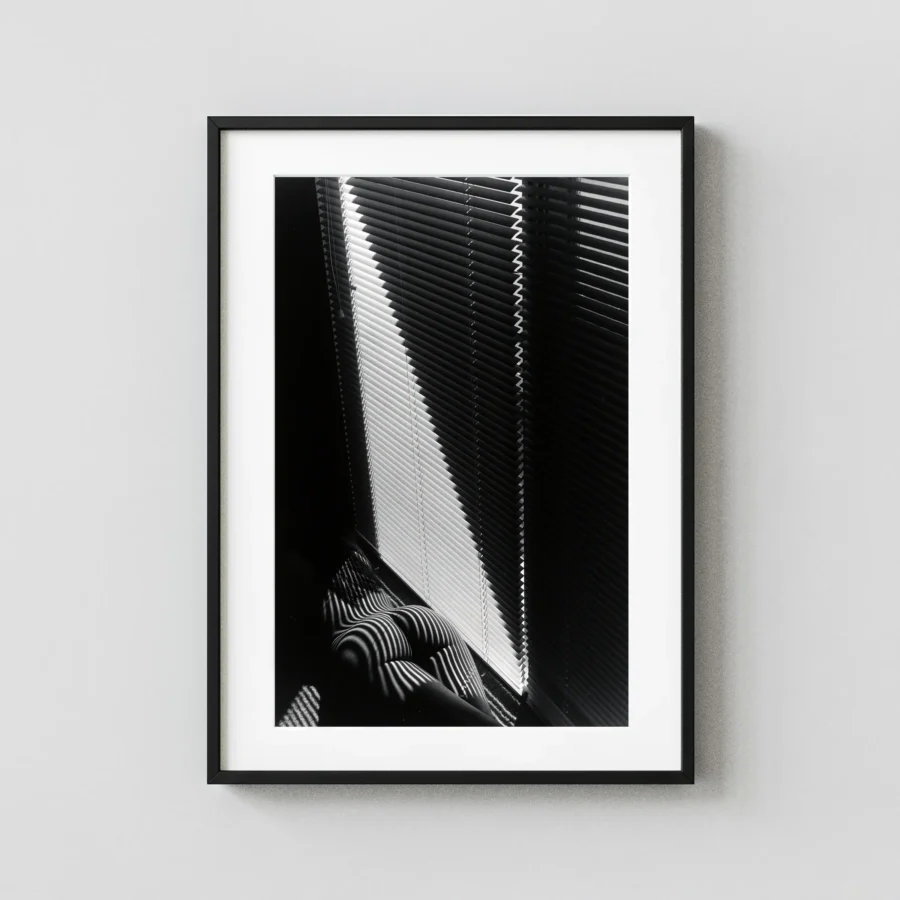 Nu Floridien Miami 1991 displayed as a framed wall mockup