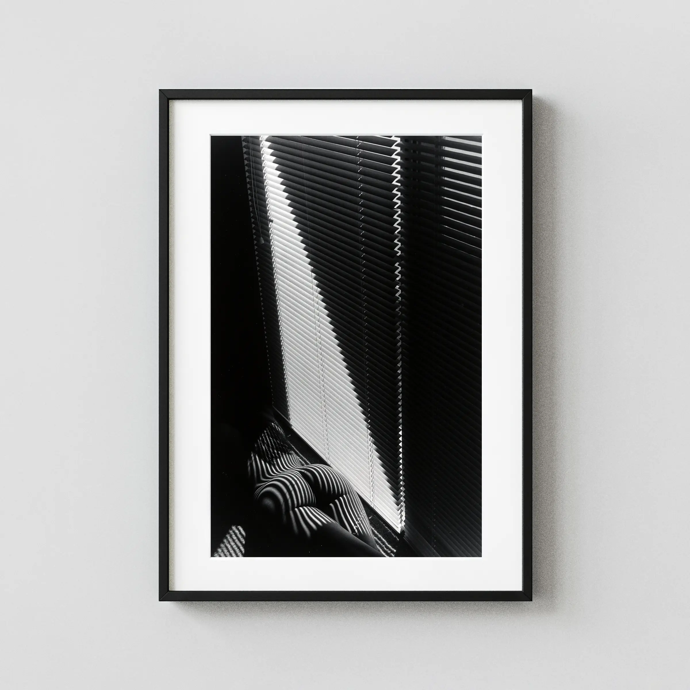 Nu Floridien Miami 1991 displayed as a framed wall mockup