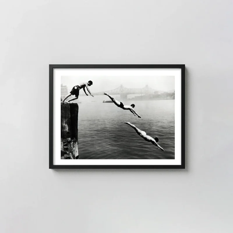 Arthur Leipzig Photography Poster, Divers East River New York (1948)