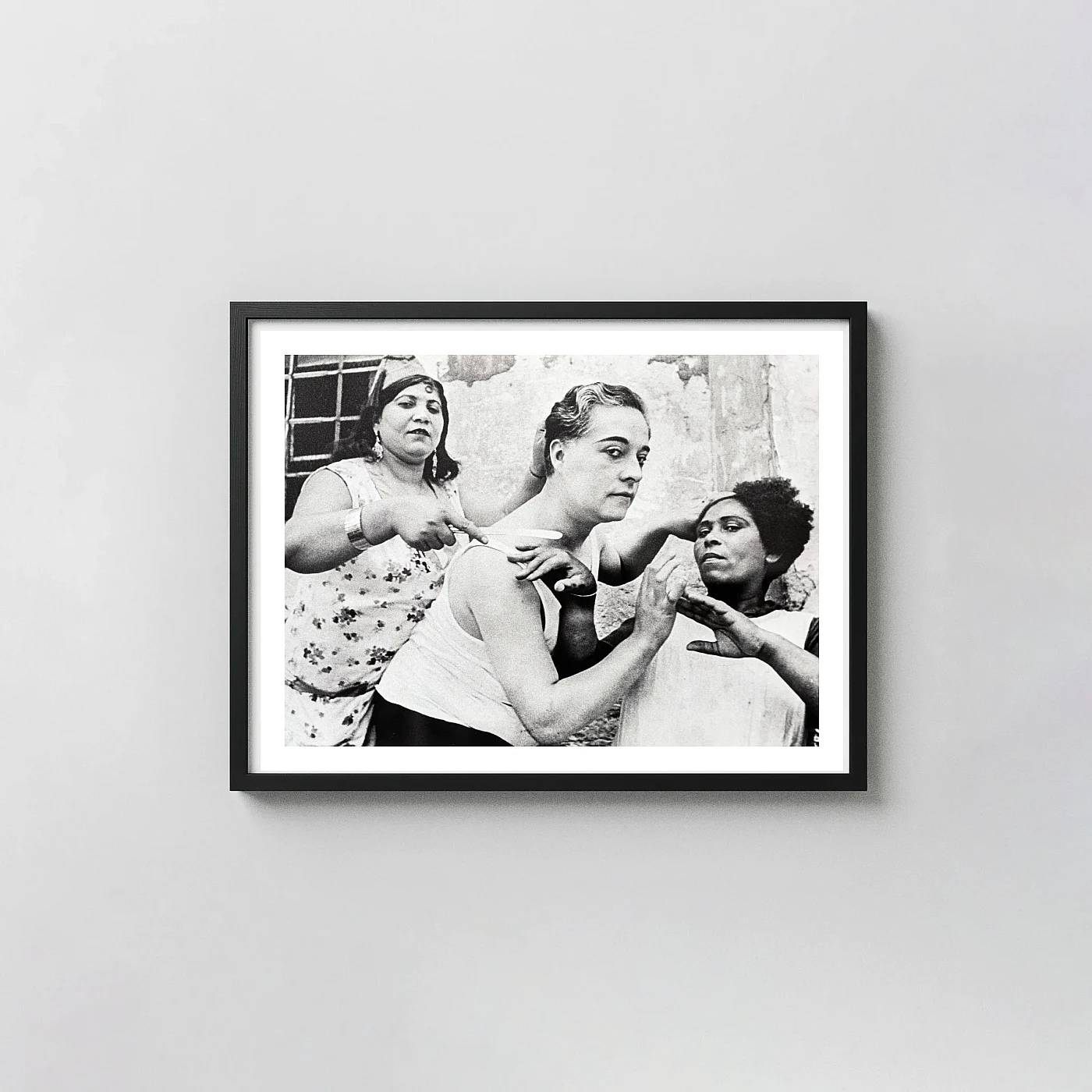 Henri Cartier-Bresson Art Print - Valence Spain 1933 Photography Henri Cartier-Bresson Art Print - Valence Spain 1933 Photography Photography Prints Xe2X80X93 Landscape Frame Wall Art Mockup | Merchfuse