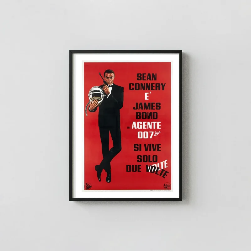You Only Live Twice Movie Poster – Italian Poster: Vintage Wall Art Print
